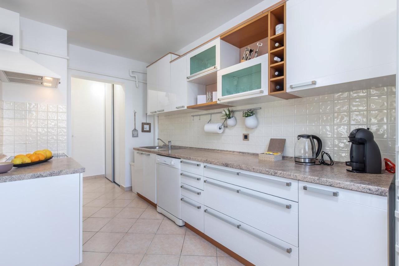 Apartment In Rijeka Buitenkant foto