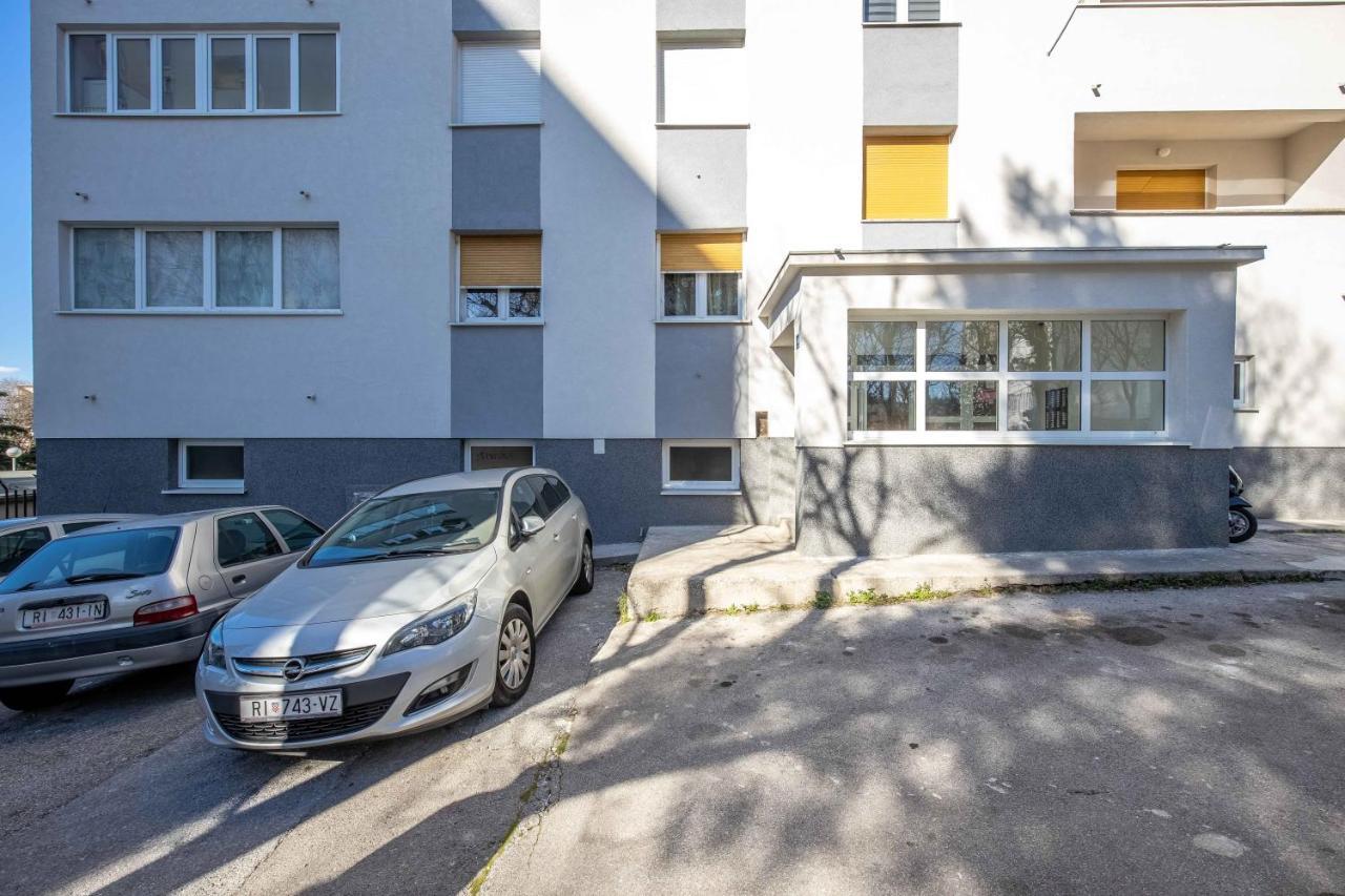 Apartment In Rijeka Buitenkant foto