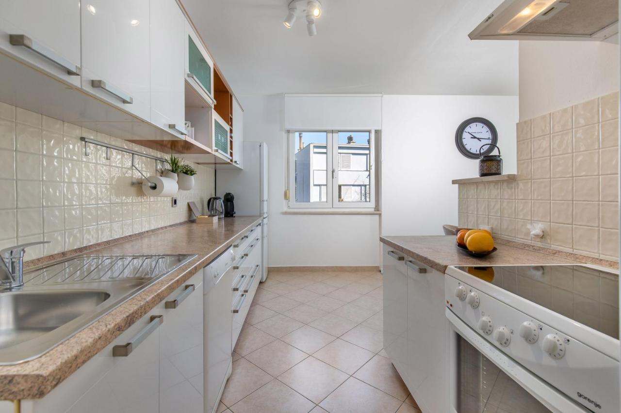 Apartment In Rijeka Buitenkant foto