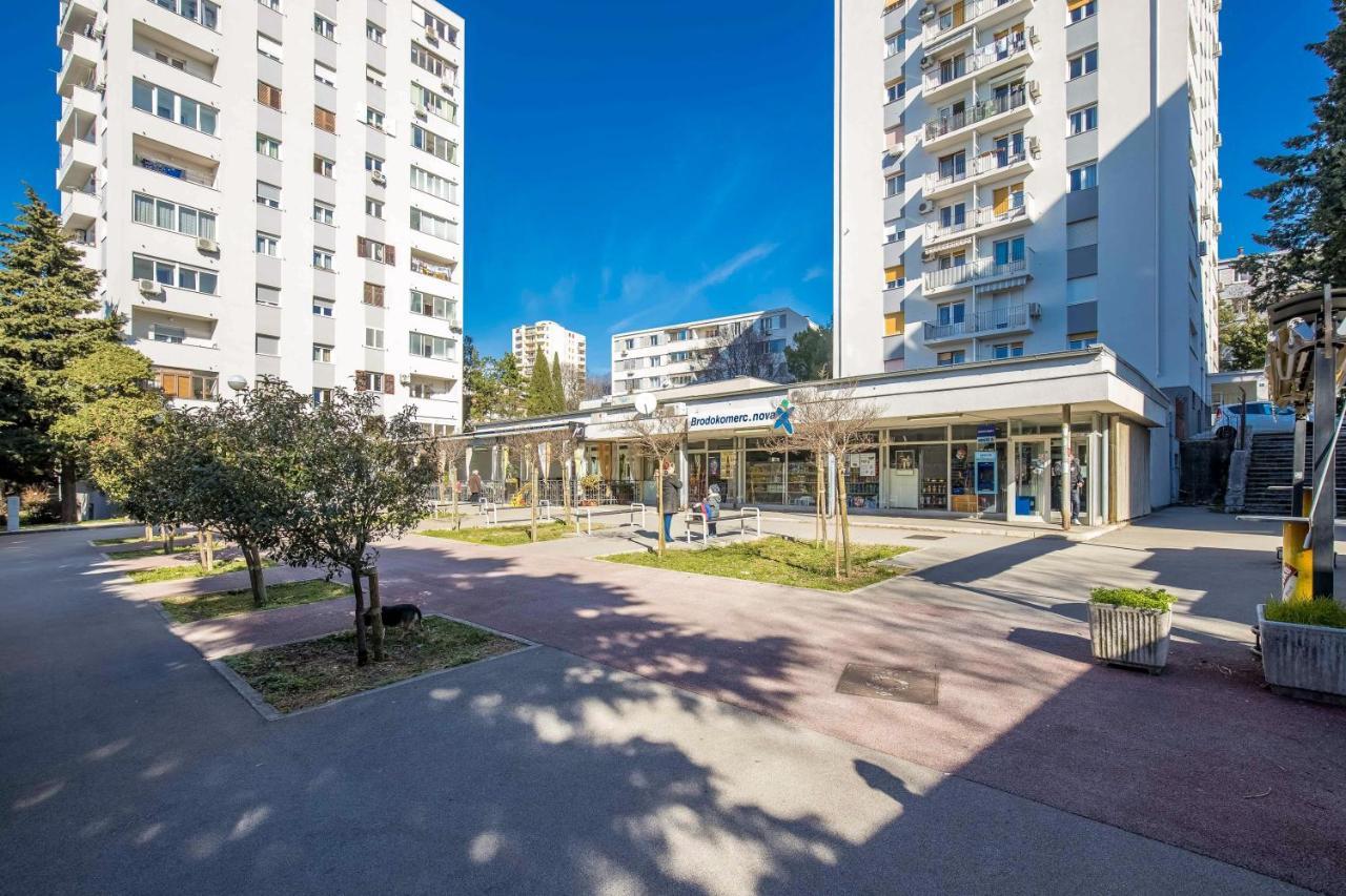 Apartment In Rijeka Buitenkant foto